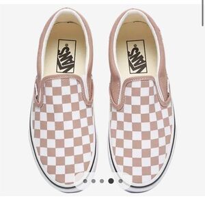NEW - Vans Checkered Slip-On